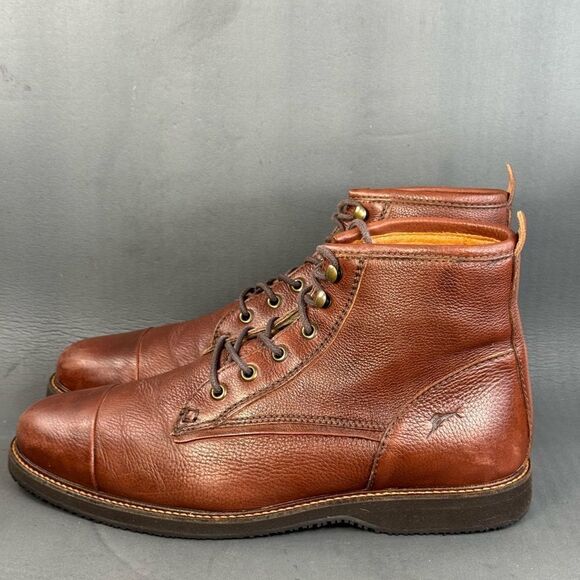 TOMMY BAHAMA MENS Leather brown BOOTS size 10.5 - Picture 3 of 8